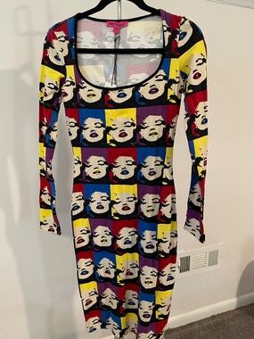 BETSY JOHNSON - Marilyn Monroe Bodycon Dress - Size S - NWT